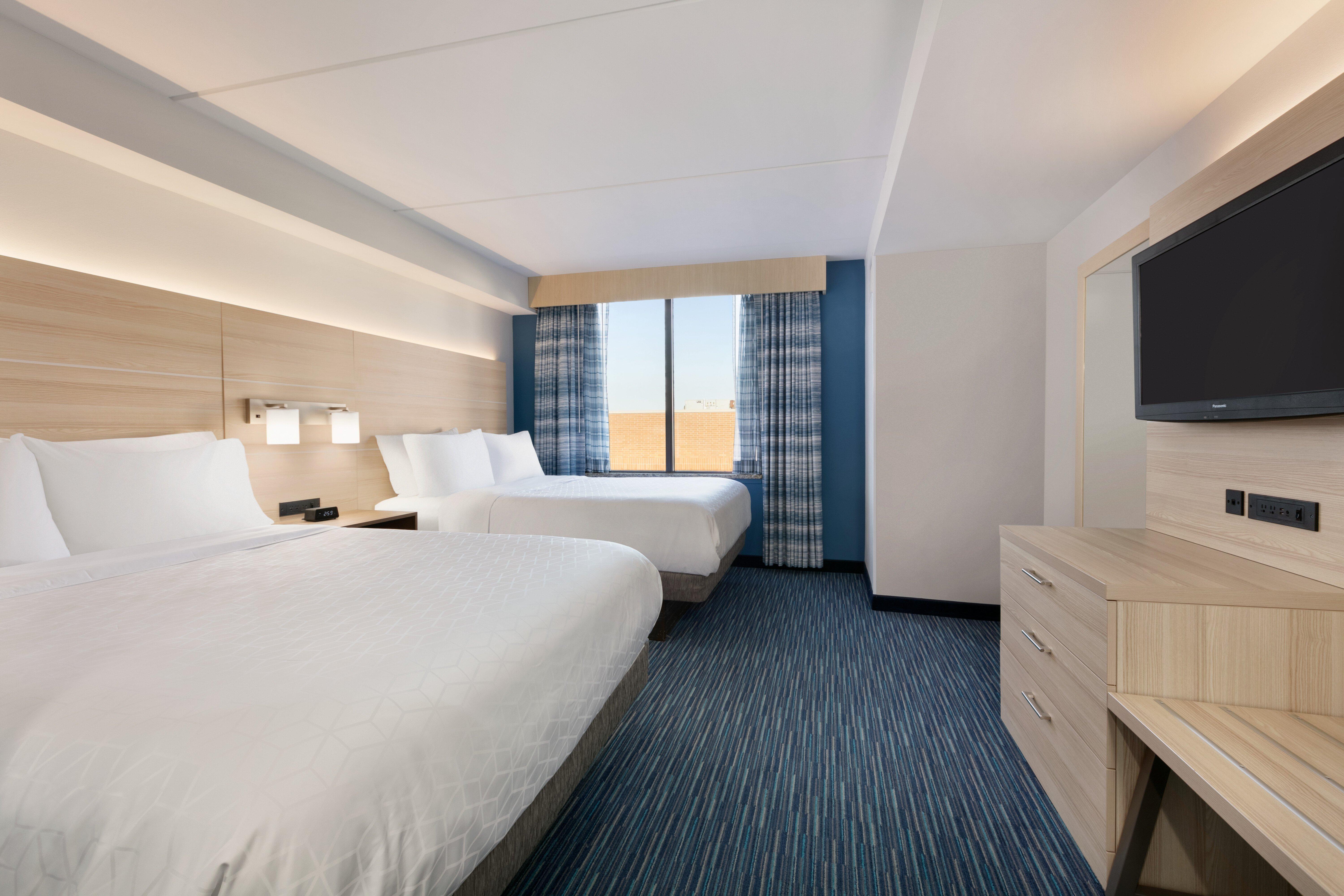 Holiday Inn Express Hotel & Suites Norfolk Airport By Ihg Exterior photo