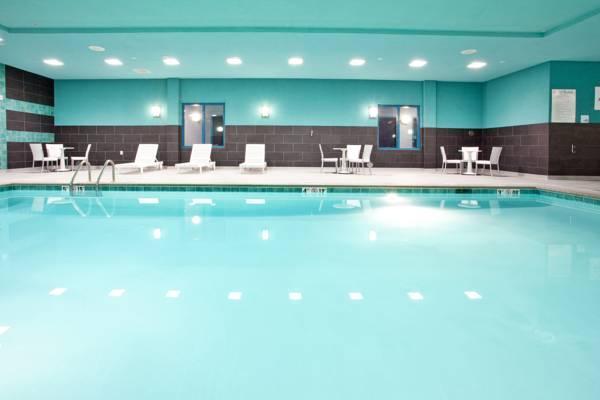 Holiday Inn Express Hotel & Suites Norfolk Airport By Ihg Exterior photo