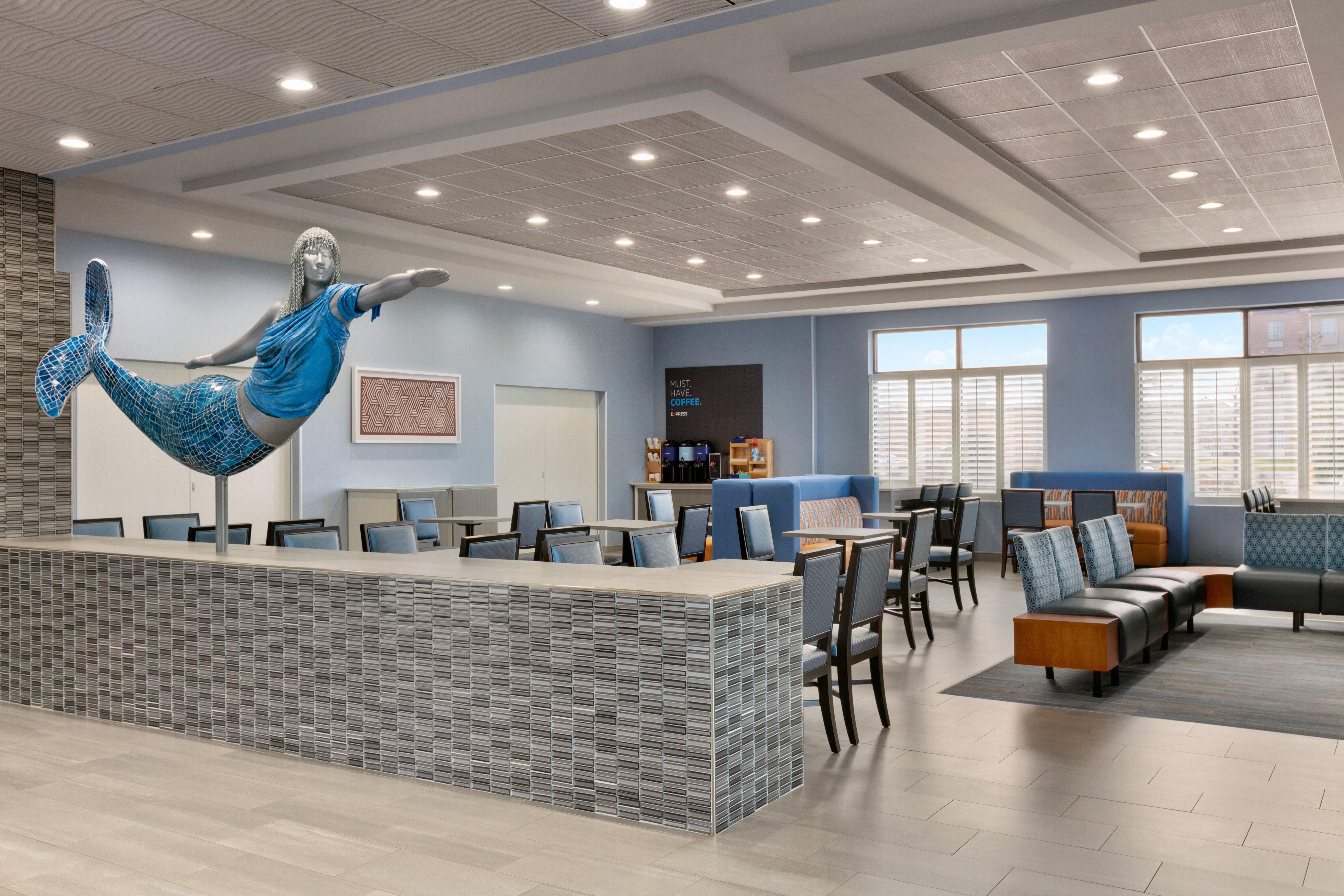 Holiday Inn Express Hotel & Suites Norfolk Airport By Ihg Exterior photo